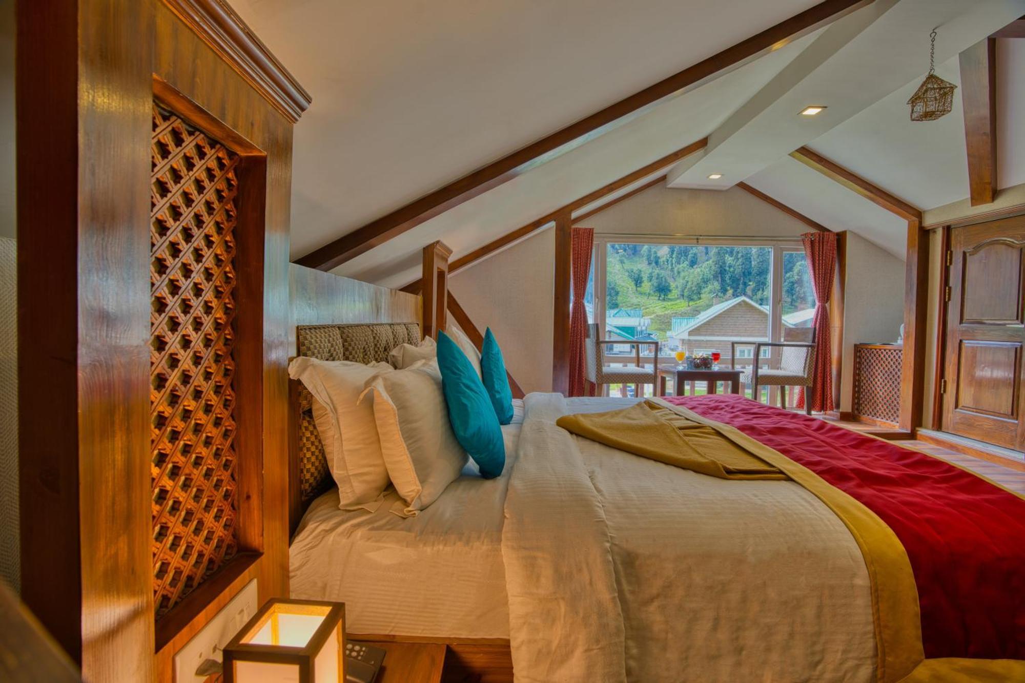 Golden Meadows Hotels & Resorts Sonamarg Bagian luar foto